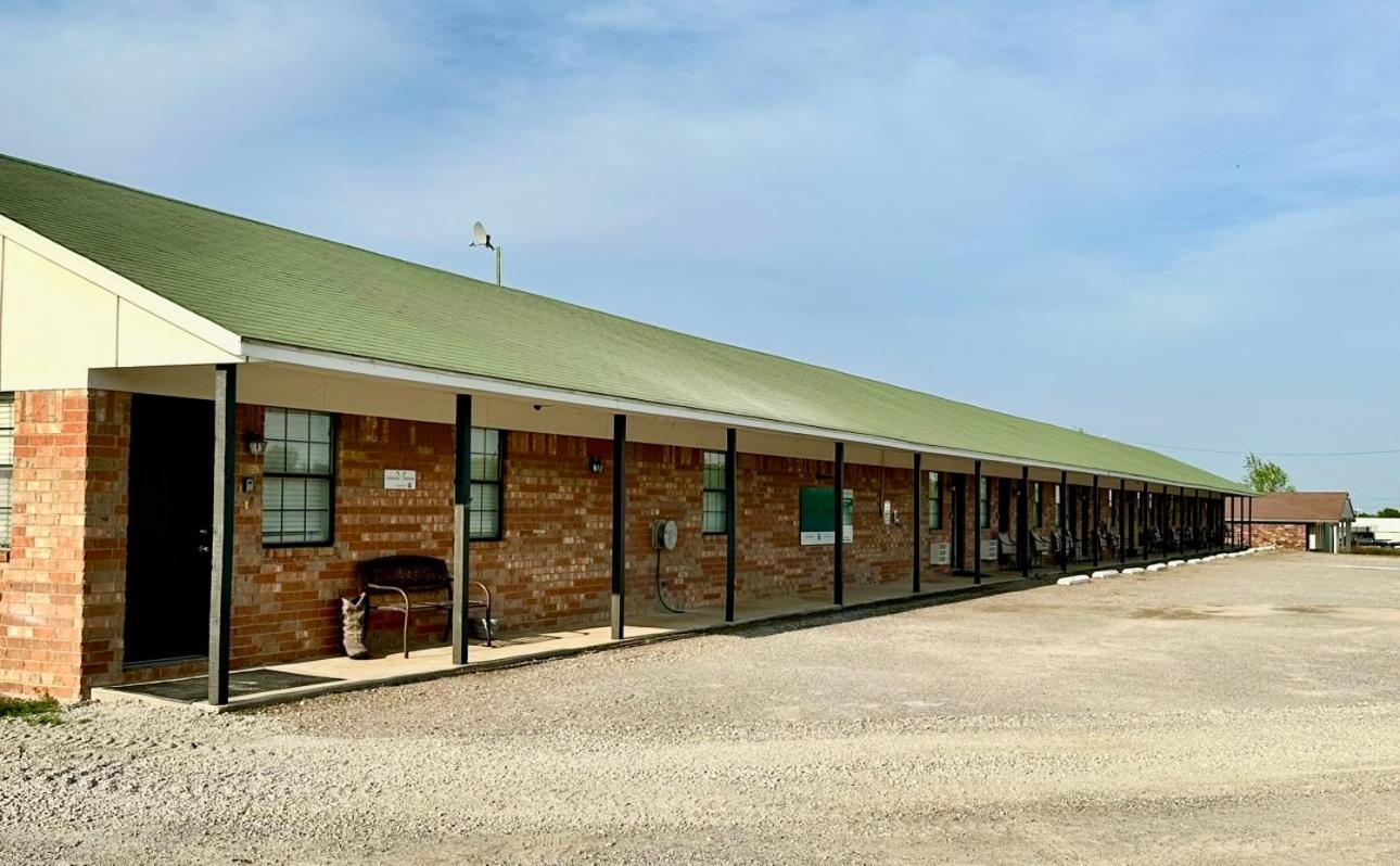 Lakeside Motel, Cabins And Rv Kingston Exterior photo